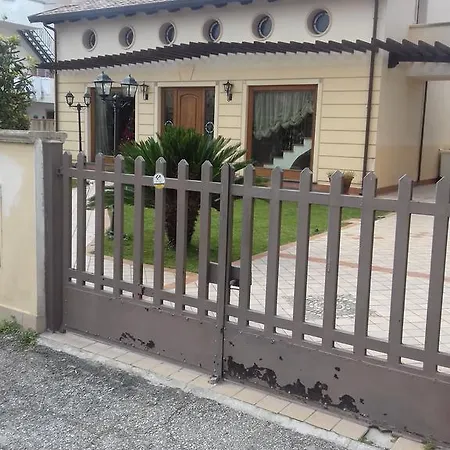 Affittacamere Da Laura Torre del Lago Puccini